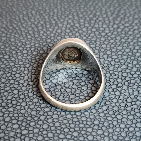 Vintage Sterling Silver Turquoise Ring Size 8.5 | Heavy Southwestern Style - Picture 3 of 9